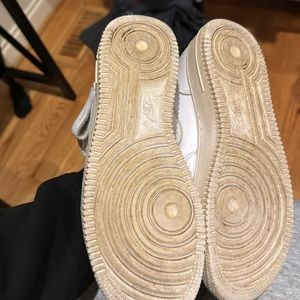 white mid top air force 1